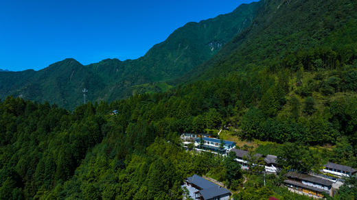 【崇州-129号院】9房温泉私汤院子，可单房预定，山间临溪、看云海日出、夏季避暑、K歌、看萤火虫，冬季赏雪，地暖、温泉、投影仪。QT 商品图3