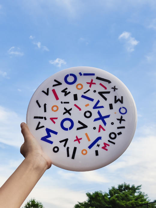 默小吉MOXIAOJI缤纷字母飞盘、无限宇宙飞盘、趣味剪影飞盘175g专业回旋男女团建户外比赛运动极限儿童玩具成人竞技比赛 商品图1