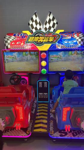 【民乐园万达店】爆冲火箭车