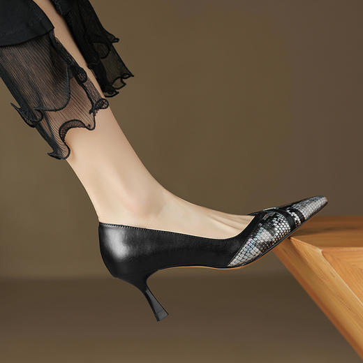 性感优雅，爆款蛇纹升级版里外全皮单鞋DB-M5633 商品图9
