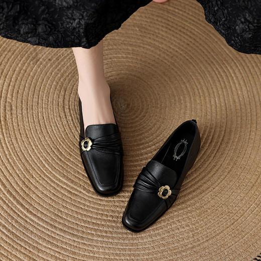 新款爆款英伦风，小皮鞋网红平底单鞋HYT-7279 商品图1