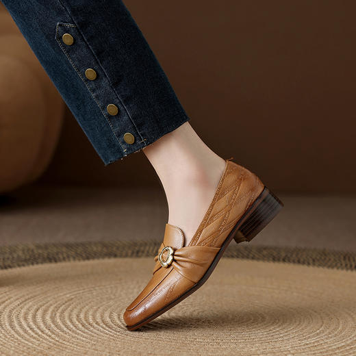 新款爆款英伦风，小皮鞋网红平底单鞋HYT-7279 商品图10