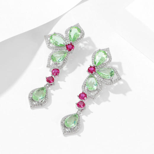 s925银针轻奢感花朵耳饰品水滴锆石花瓣耳环LY 商品图3