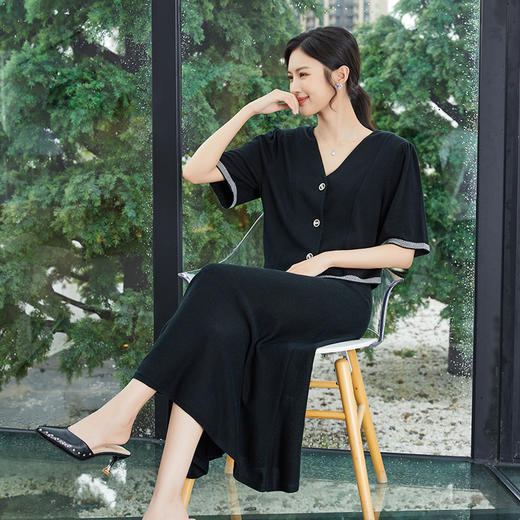 东黎 • 丝绒款女士小香风翻领半袖开衫上衣时尚短款复古名媛风 3074 商品图5