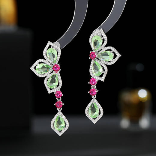 s925银针轻奢感花朵耳饰品水滴锆石花瓣耳环LY 商品图0