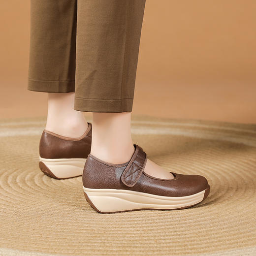 舒适新款，厚底魔术贴摇摇底单鞋XYM-k782 商品图9