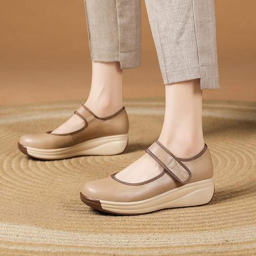 舒适新款，厚底魔术贴摇摇底单鞋XYM-k782 商品图1