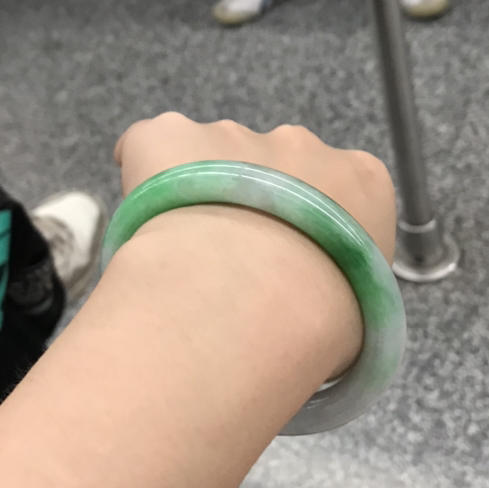 白底阳绿小圆条手镯 商品图5