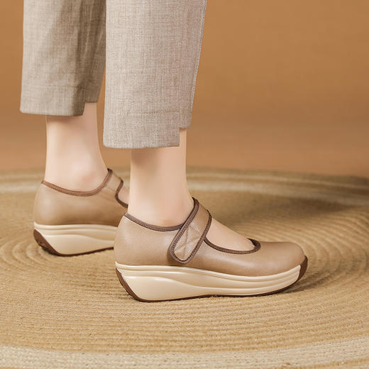 舒适新款，厚底魔术贴摇摇底单鞋XYM-k782 商品图3