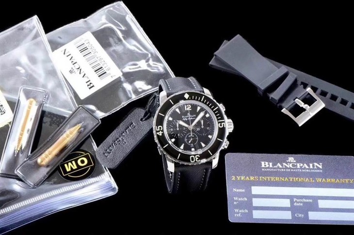 OM厂宝珀五十噚系列5085F-1130-52A腕表首发详解