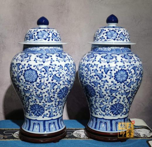 青花缠枝莲将军罐 商品图0