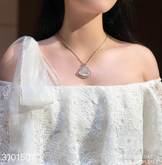 3101507，玻璃木纳佛公吊坠。具体价格微信咨询 商品图4