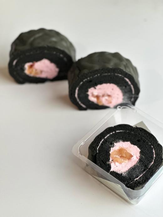 酷黑蜜桃虎皮卷切块 商品图1