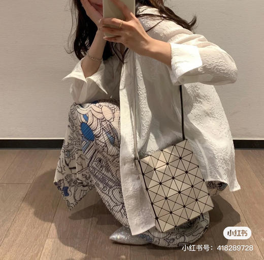 三宅斜挎小方包 商品图0