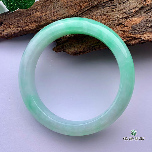 派瑞翡翠 翡翠手镯 糯种 飘花 商品图2