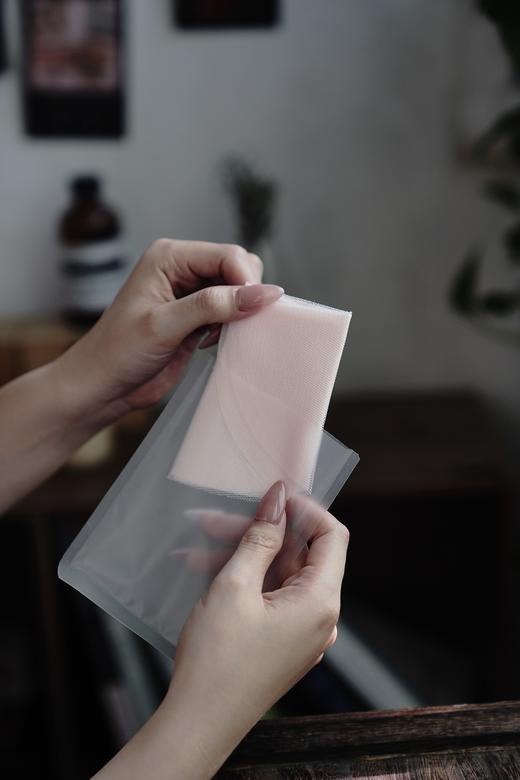 [新粉入会礼] 100ml狗牙玫瑰+2片虾青素冻干膜+1支肌底粉 商品图1