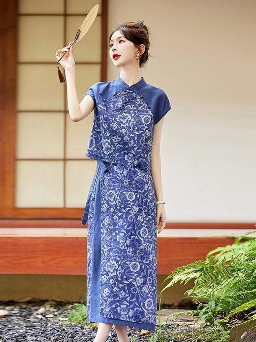 YRX888966 国风盘扣短袖印花上衣套装女2023夏季新款设计感减龄半身裙两件套 商品图0