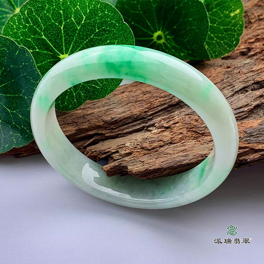 派瑞翡翠 翡翠手镯 糯种 飘花 商品图0