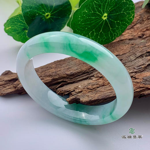 派瑞翡翠 翡翠手镯 糯种 飘花 商品图0