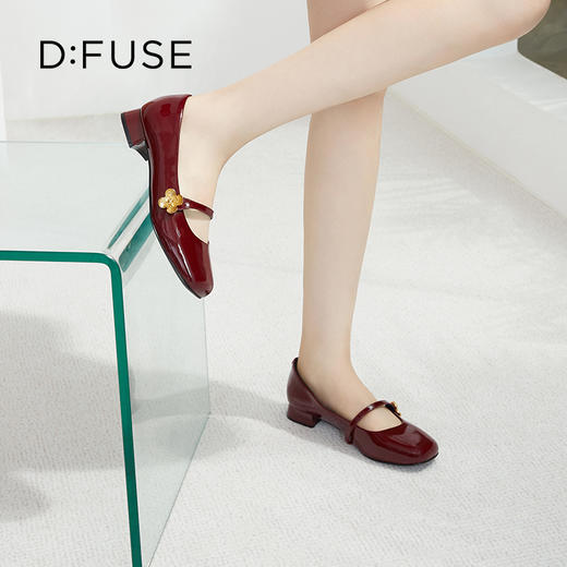 【甜梦少女】迪芙斯D:FUSE女鞋秋款单鞋女玛丽珍鞋漆皮圆头法式复古女鞋DF33111272 商品图0