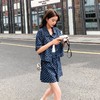 复古港风浮雕时尚套装女夏2023女装新款短袖短裤子牛仔休闲两件套 商品缩略图2