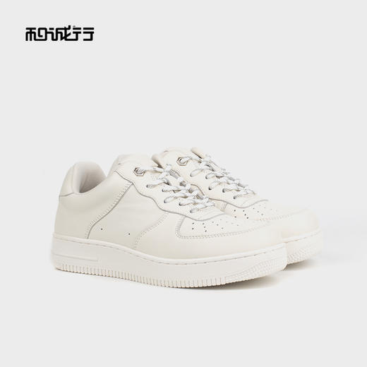 和诚行 2025新款百搭厚底系带休闲鞋女鞋透气舒适板鞋0551077 商品图2