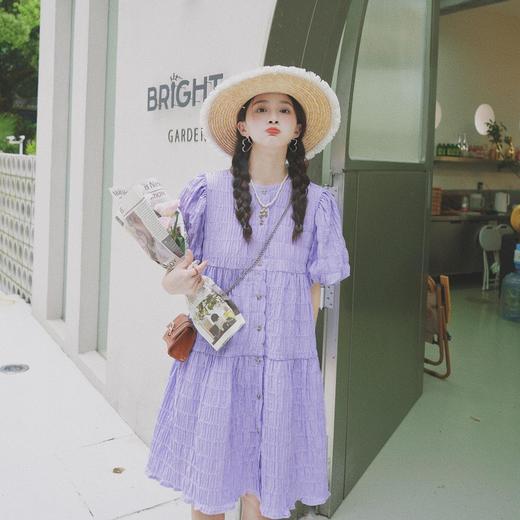 实拍肌理感压褶紫鸢花海泡泡袖小个子甜美风减龄宽松单排扣连衣裙 商品图3