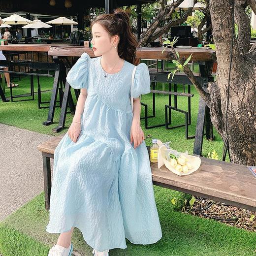 实拍浮雕提花蓬蓬公主裙浅蓝色法式泡泡袖高腰显瘦减龄圆领连衣裙 商品图1