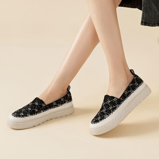 Safiya/索菲娅2023秋季新品潮流厚底透气休闲一脚蹬松糕渔夫鞋 SF33112455 商品图2