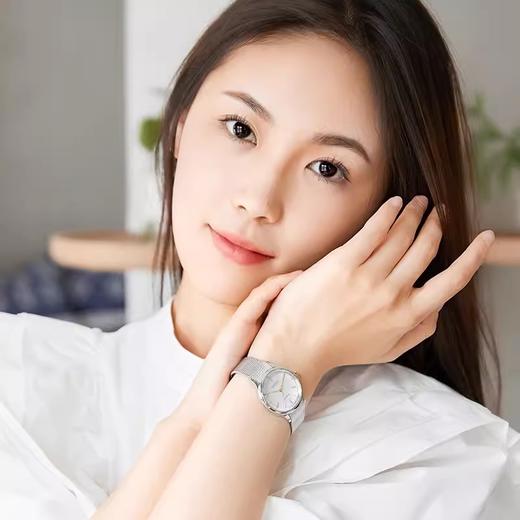 西铁城/CITIZEN光动能花语风吟太阳纹表盘时尚休闲女士手表EM0814-83A 商品图3