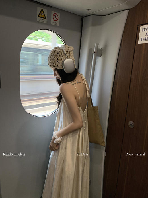 Read Nameless /仿醋酸重工白吊带裙+波浪开衫紫色 商品图2