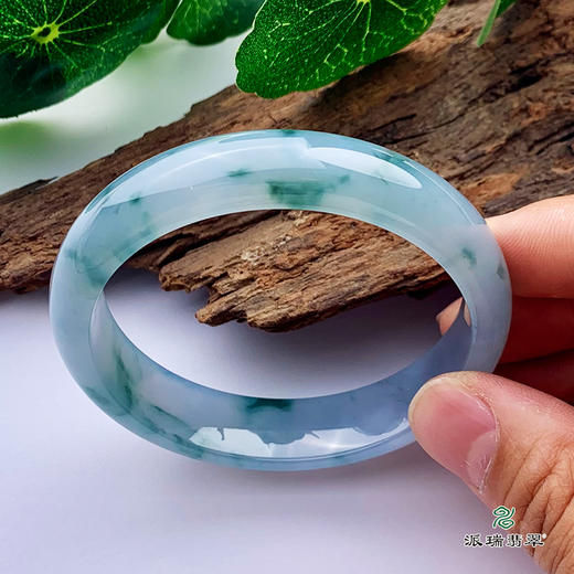 派瑞翡翠 翡翠手镯 糯种 飘花 商品图1
