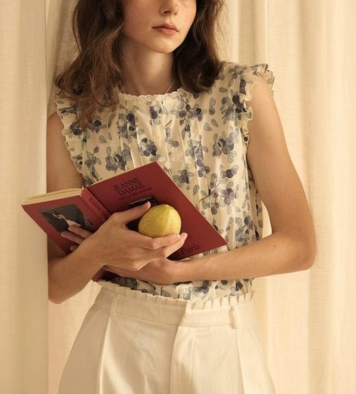 【“蓝莓之夏” 花边小飞袖】棉质轻松背心 别致设计感印花衬衫上衣 时尚修身精致可爱 商品图1