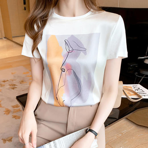 「数款可选！凉感醋酸T恤」2023春夏凉感醋酸T恤女 抽象印花人字纹面圆领短袖上衣 商品图1