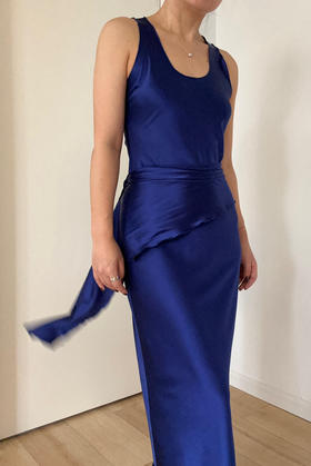Viktoria Chan | SS23016 Shelby silk dress [ 背心连衣裙 宝蓝 / 黑 ]