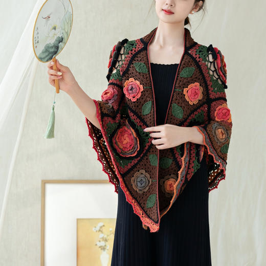 苏苏姐家富贵花羊毛披肩手工DIY编织钩针毛线团自制材料包 商品图3