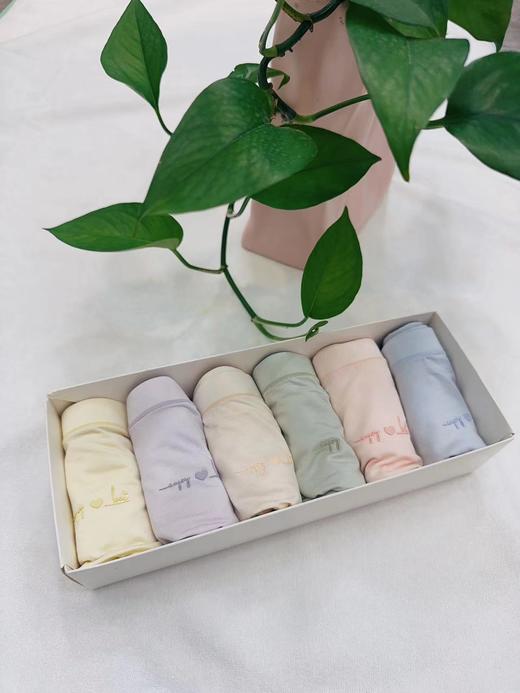 特惠 竹纤维女士爱心抗菌内裤6条礼盒装 商品图1