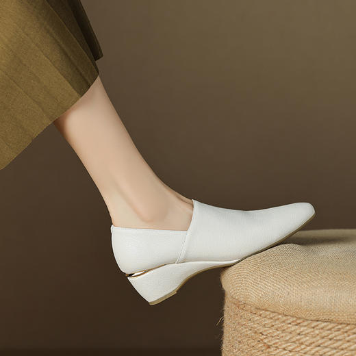 时尚气质，坡跟复古单鞋LD-6397 商品图4