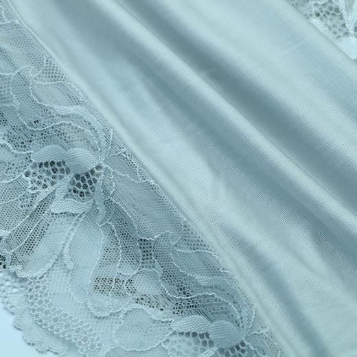 柔柔软软的真丝睡裙打底裙 轻薄带胸垫 真丝醋酸蕾丝细腻 商品图3