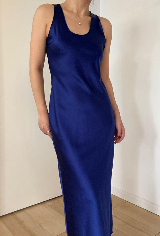 Viktoria Chan | SS23016 Shelby silk dress [ 背心连衣裙 宝蓝 / 黑 ] 商品图12