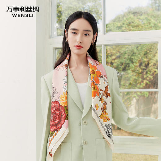 万事利“繁花笺”88厘米双面印花真丝大方巾 商品图1