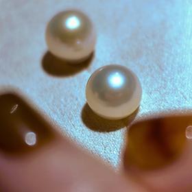 [屁侠亲荐.pippa]UR曜珍珠 致简系列圆珠耳钉 5A级淡水珍珠 925银质耳针 6mm/8mm可选