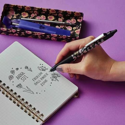 日本百乐×安娜苏联名frixion可擦中性笔黑色蝴蝶猫咪0.5 商品图3