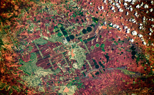 俯瞰地球：阿尔法太空任务影像志 商品图5