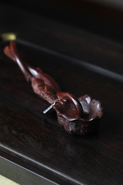 荷趣(翠鸟莲蓬)°血檀如意 商品图6