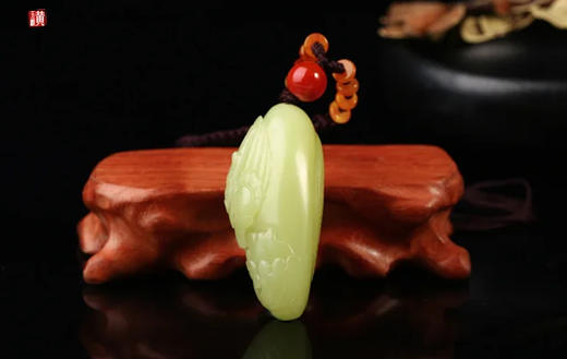 和田玉黄玉【龙】吊坠 赠精美编织挂绳 商品图3