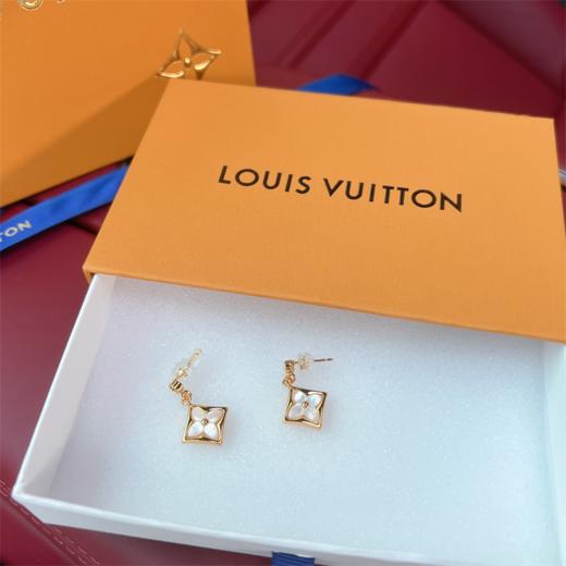 A866L家刘亦菲同款白贝母耳钉 商品图1