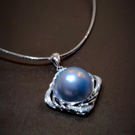 18k镶嵌马贝珍珠项坠 商品图4