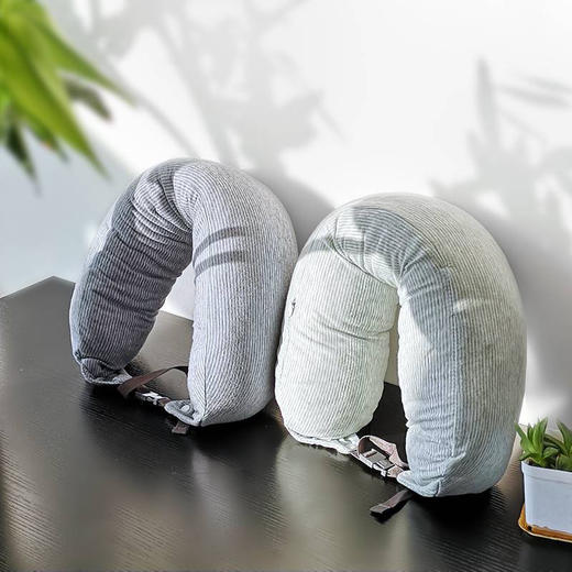 泰国乳胶颗粒U型颈椎枕 商品图0