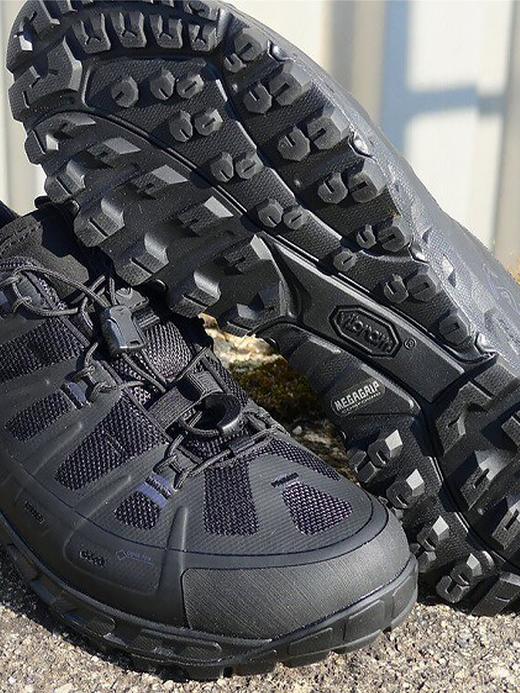 意大利AKU 低帮轻量战术3寸防滑耐磨登山靴户外防水透气GTX战术靴 商品图3